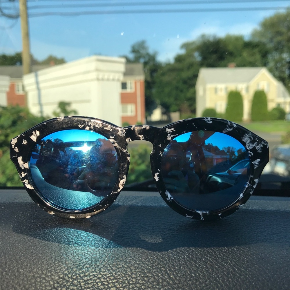 DIFF eyewear sunglasses!